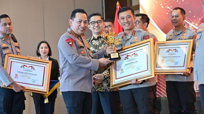 Luar Biasa… Polda Jambi Raih Penghargaan Terbaik 1 Ajang Kompolnas Award 2024